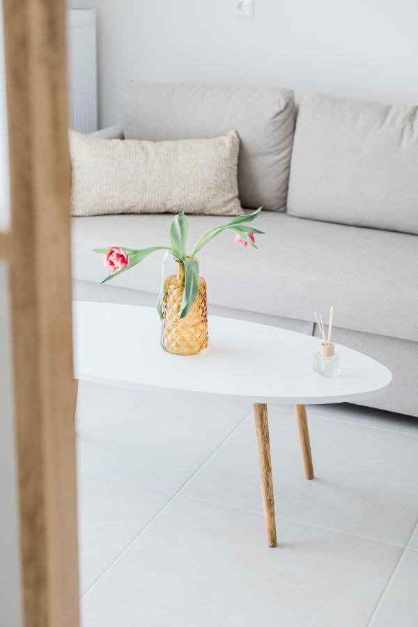 Estea Quality Living โวโลส ภายนอก รูปภาพ