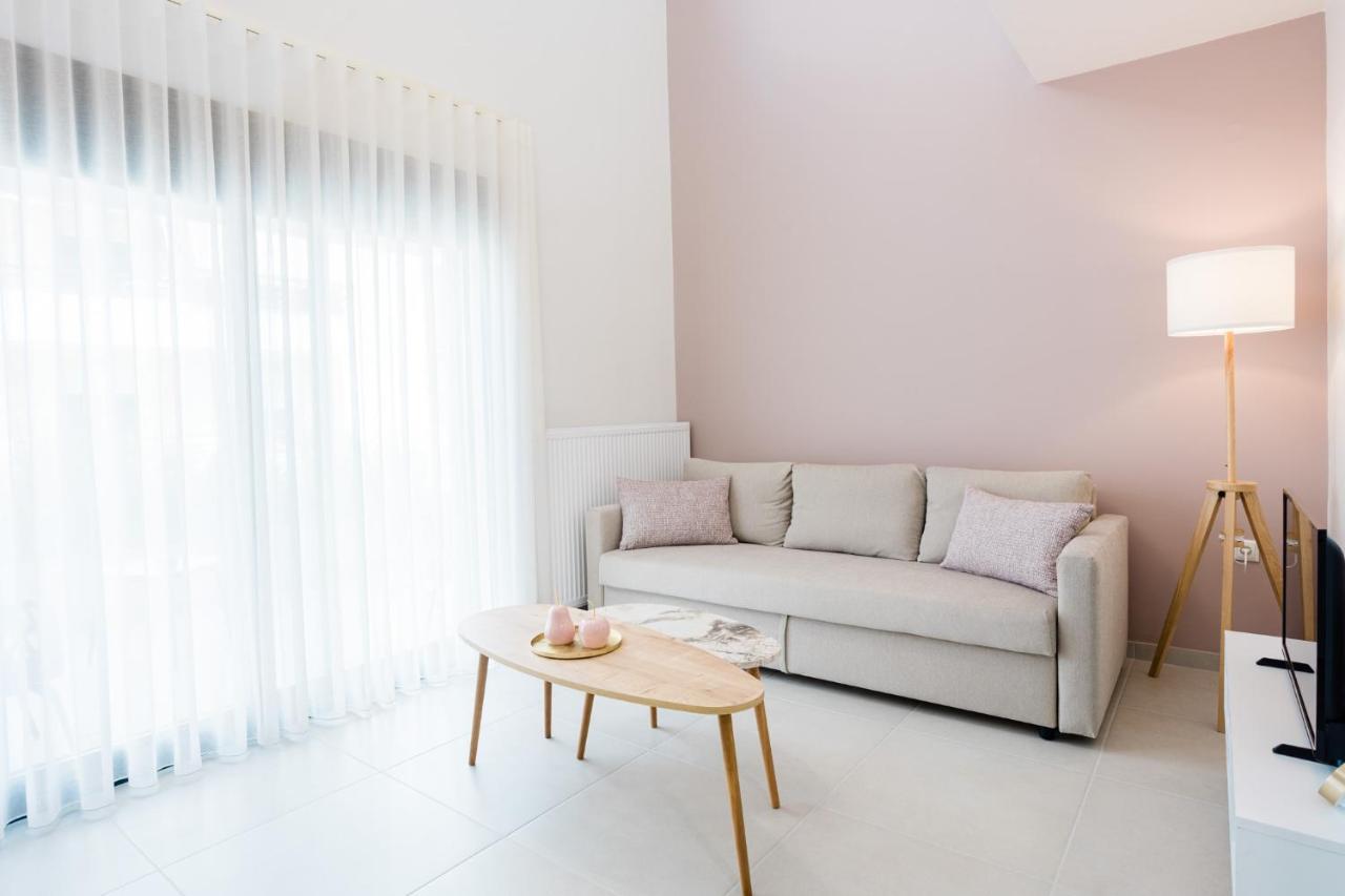 Estea Quality Living โวโลส ภายนอก รูปภาพ