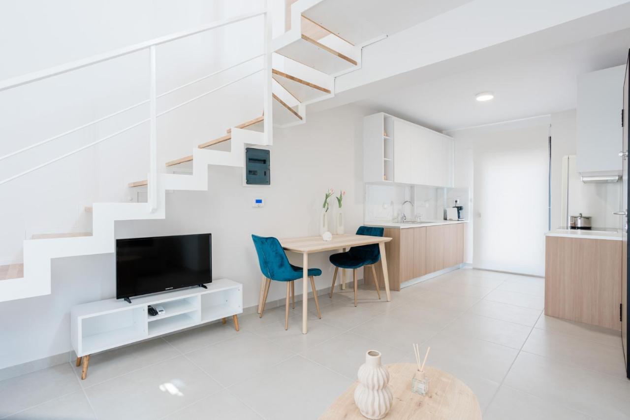 Estea Quality Living โวโลส ภายนอก รูปภาพ